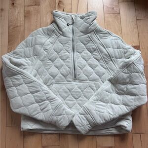 Lululemon Athletica Quilted Puffer Jacket - Cream